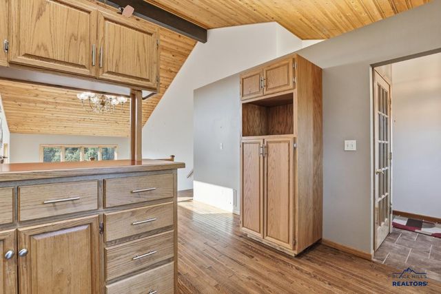 1005 PENNY LN, Rapid City, SD 57702