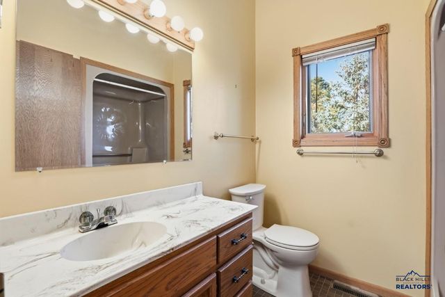 1005 PENNY LN, Rapid City, SD 57702