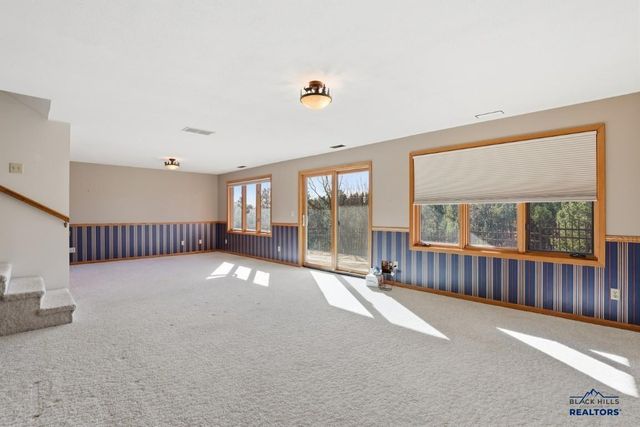 1005 PENNY LN, Rapid City, SD 57702