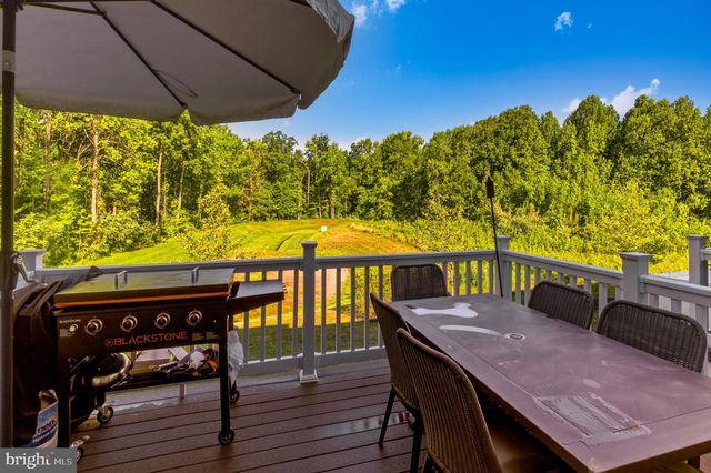 93 AVIARY RD, West Deptford, NJ 08086