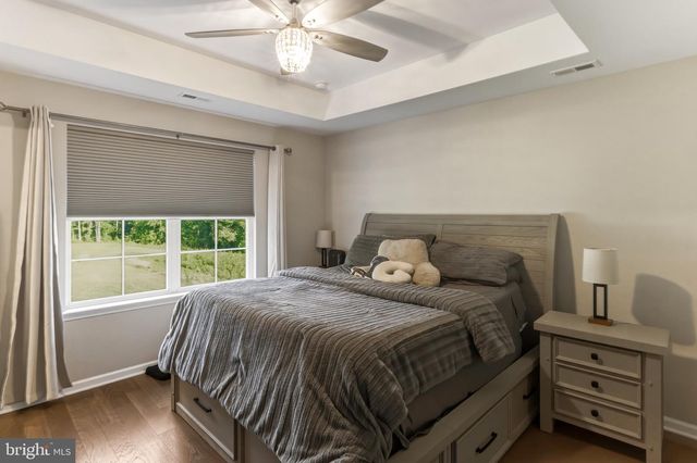 93 AVIARY RD, West Deptford, NJ 08086