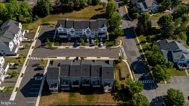 93 AVIARY RD, West Deptford, NJ 08086