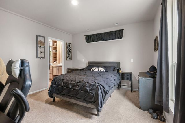 56252 Comet Drive, Bend, OR 97707