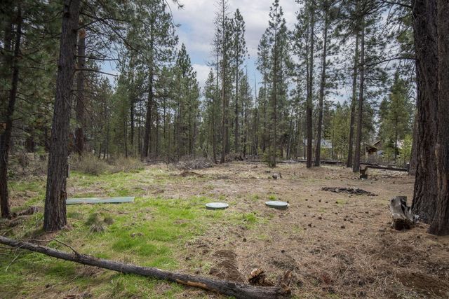 56252 Comet Drive, Bend, OR 97707