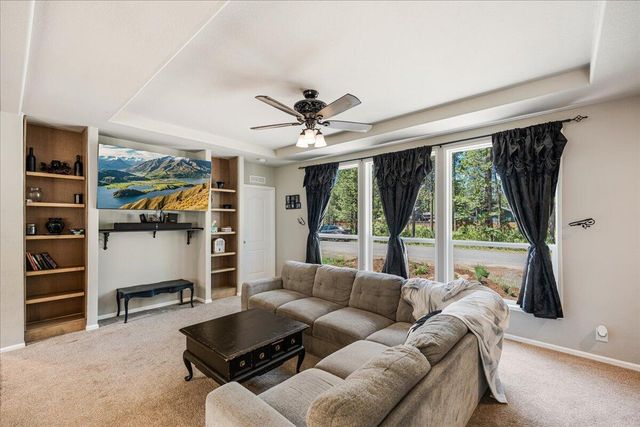 56252 Comet Drive, Bend, OR 97707