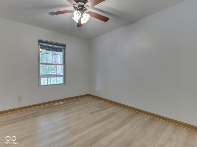6477 Black Bear Drive, Nineveh, IN 46164