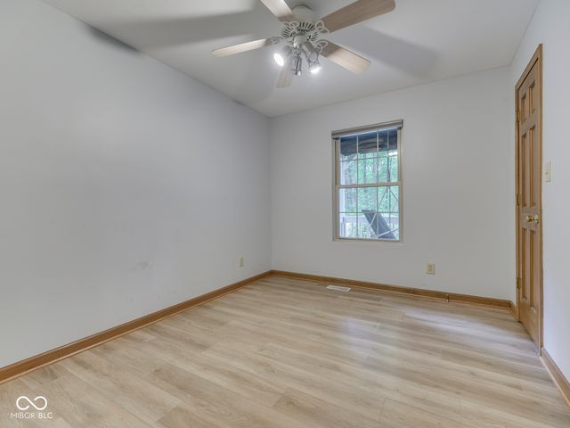 6477 Black Bear Drive, Nineveh, IN 46164