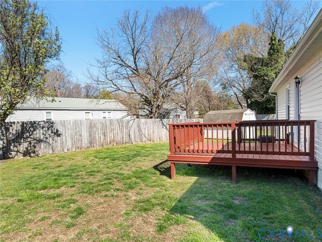 12206 Timber Trail Dr, Midlothian, VA 23112