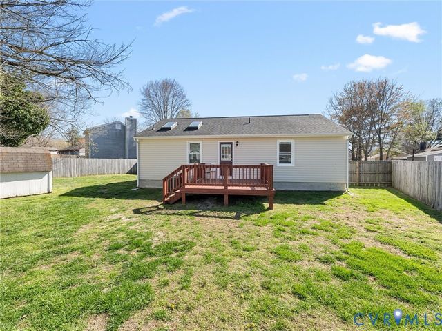 12206 Timber Trail Dr, Midlothian, VA 23112