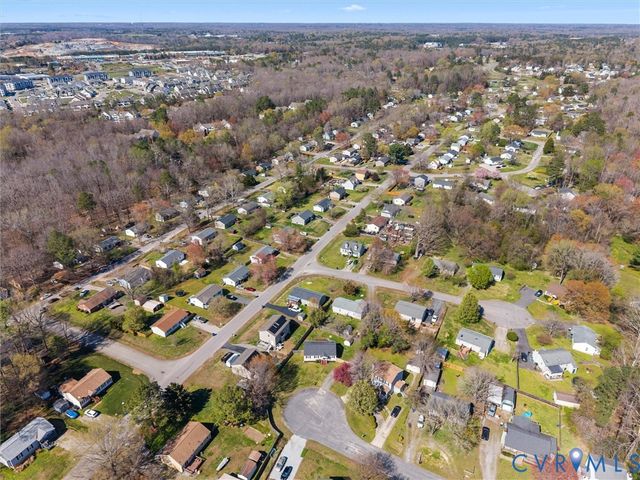 12206 Timber Trail Dr, Midlothian, VA 23112