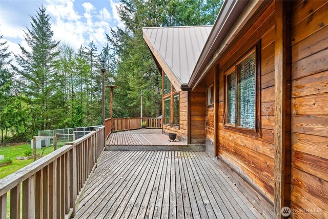 12800 Bear Track Lane, Port Orchard, WA 98367