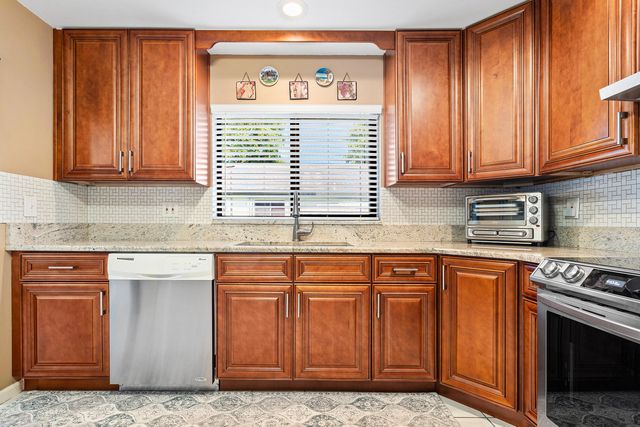 4903 EQUESTRIAN Circle A, Boynton Beach, FL 33436