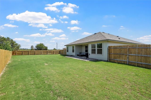 6905 Guadalupe Road, China Spring, TX 76633