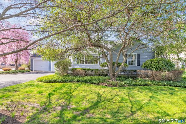 364 Beach Road, Fairfield, CT 06824