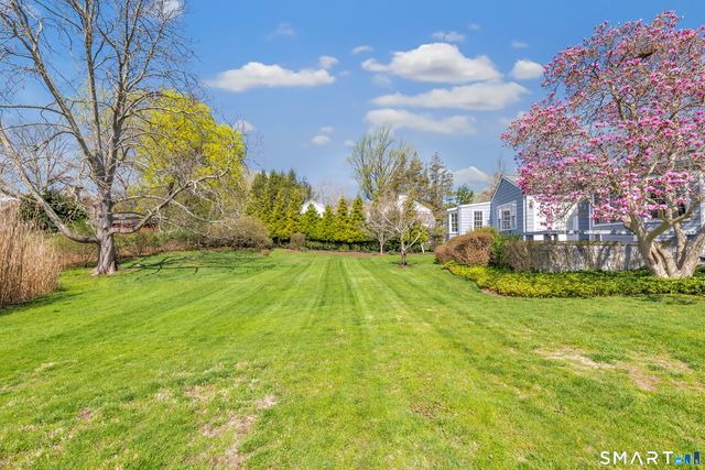 364 Beach Road, Fairfield, CT 06824