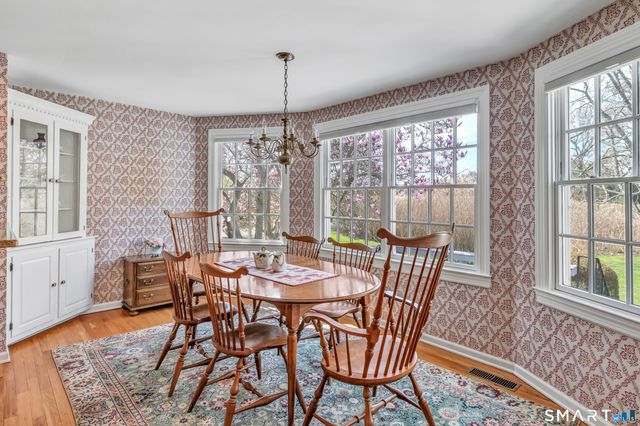 364 Beach Road, Fairfield, CT 06824