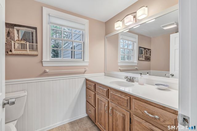 364 Beach Road, Fairfield, CT 06824