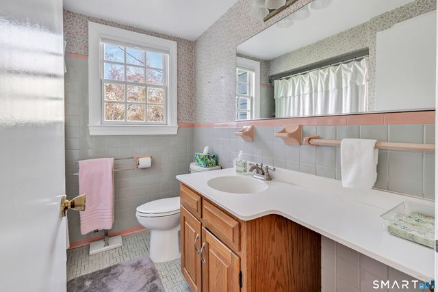 364 Beach Road, Fairfield, CT 06824