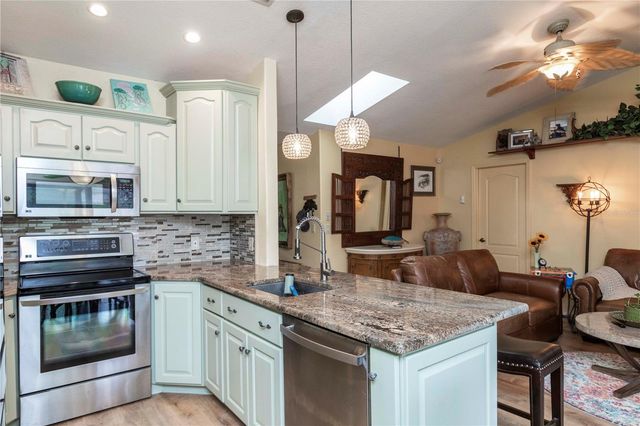 5641 MOSSBERG DRIVE, New Port Richey, FL 34655