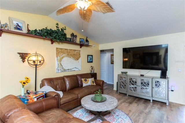 5641 MOSSBERG DRIVE, New Port Richey, FL 34655