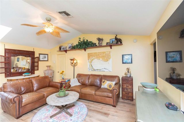 5641 MOSSBERG DRIVE, New Port Richey, FL 34655