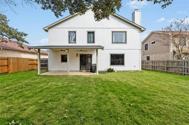 5611 Magee BND, Austin, TX 78749