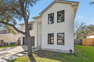 5611 Magee BND, Austin, TX 78749