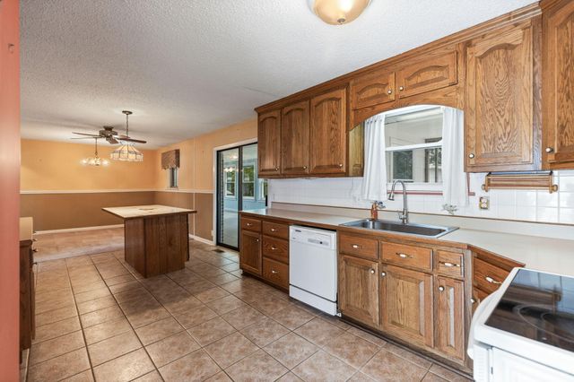 26 Stovall Street, Fort Oglethorpe, GA 30742