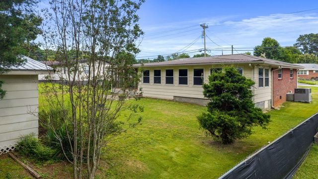 26 Stovall Street, Fort Oglethorpe, GA 30742