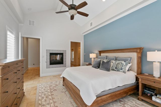 2263 Stableridge Drive, Conroe, TX 77384