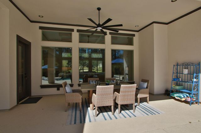 2263 Stableridge Drive, Conroe, TX 77384