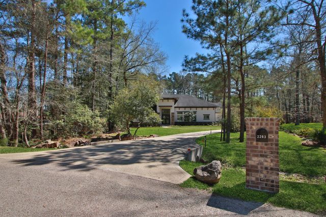 2263 Stableridge Drive, Conroe, TX 77384