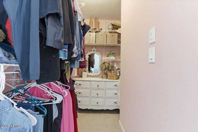 41 S KENNETH Place, Chandler, AZ 85226