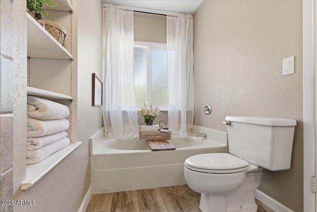 41 S KENNETH Place, Chandler, AZ 85226