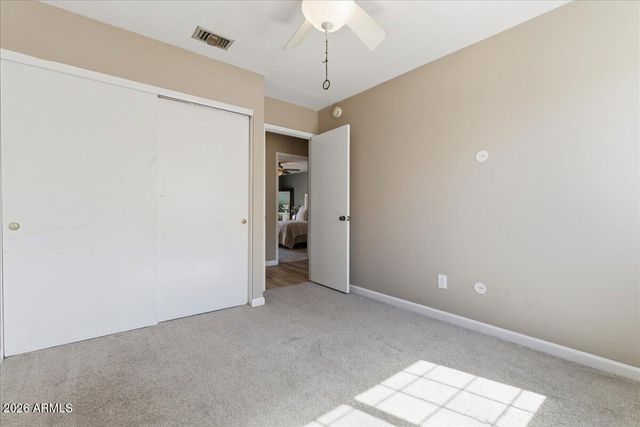 41 S KENNETH Place, Chandler, AZ 85226