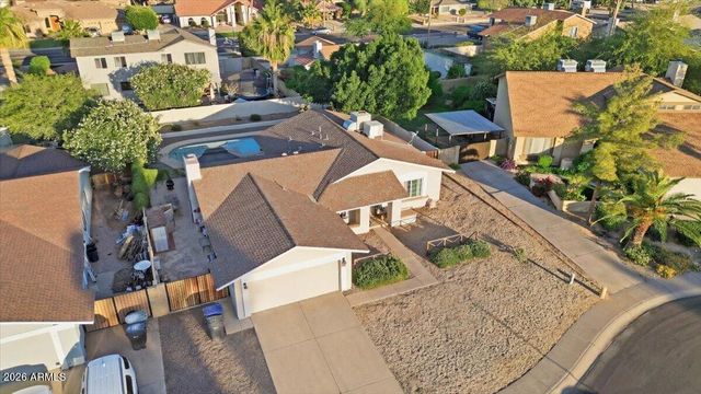 41 S KENNETH Place, Chandler, AZ 85226