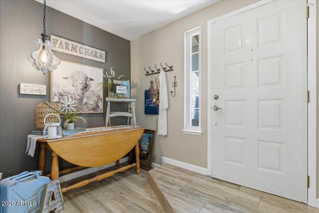 41 S KENNETH Place, Chandler, AZ 85226