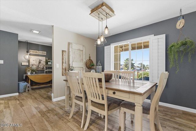 41 S KENNETH Place, Chandler, AZ 85226