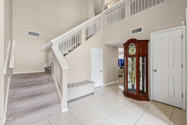 7361 CAMINO DEL SOL Drive, El Paso, TX 79911