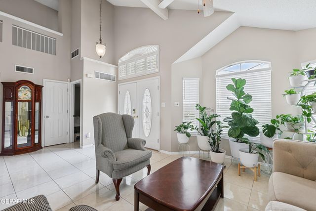7361 CAMINO DEL SOL Drive, El Paso, TX 79911