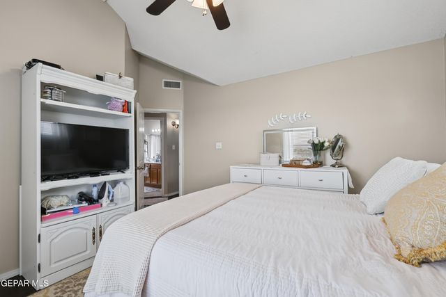 7361 CAMINO DEL SOL Drive, El Paso, TX 79911