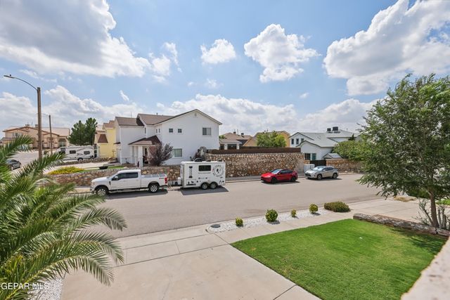 7361 CAMINO DEL SOL Drive, El Paso, TX 79911