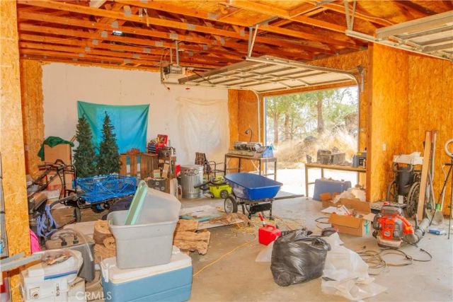 35032 George Smith, Squaw Valley, CA 93675