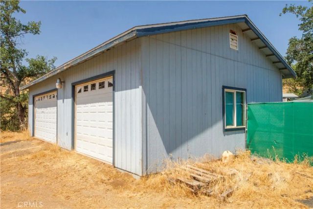 35032 George Smith, Squaw Valley, CA 93675