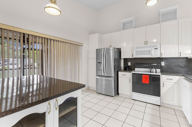 1001 NW 79th Avenue, Plantation, FL 33322