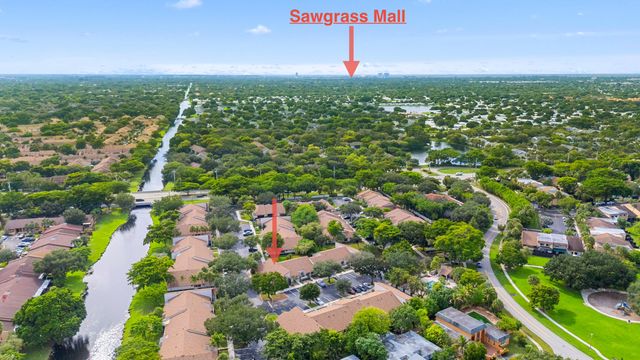 1001 NW 79th Avenue, Plantation, FL 33322