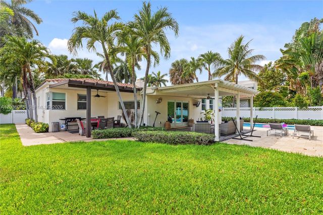 7611 Miami View Dr, North Bay Village, FL 33141