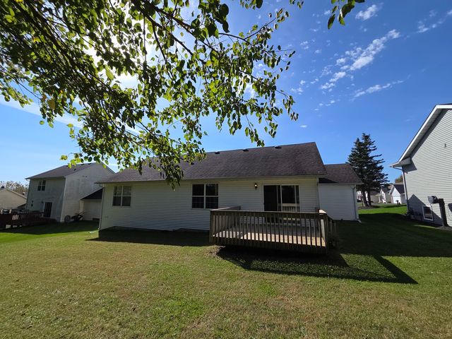 7069 MULLINSHIRE Way, Machesney Park, IL 61115