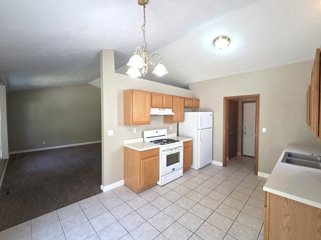 7069 MULLINSHIRE Way, Machesney Park, IL 61115