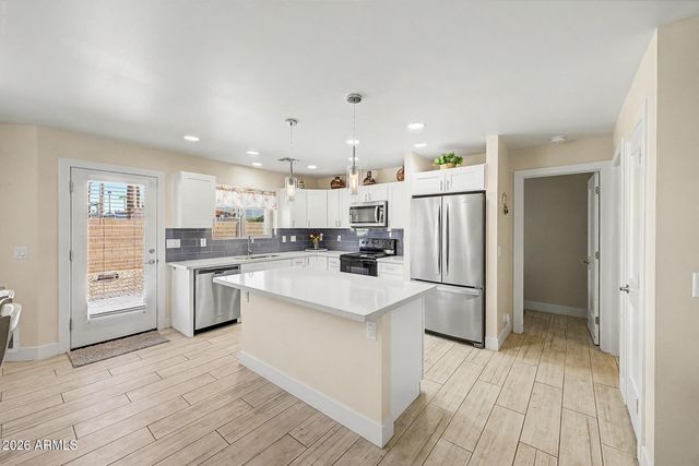 332 W 14TH Avenue, Apache Junction, AZ 85120
